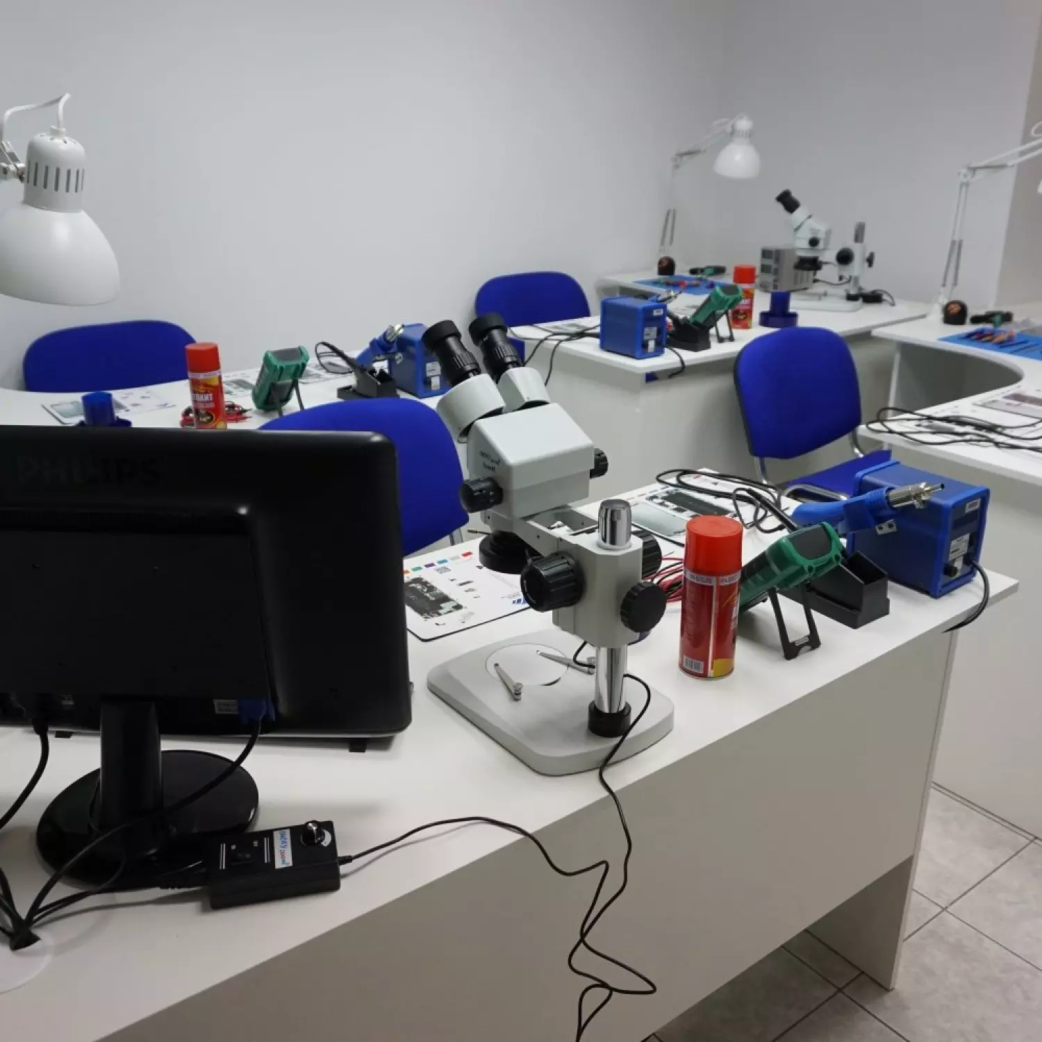 Сервисный центр Hitachi